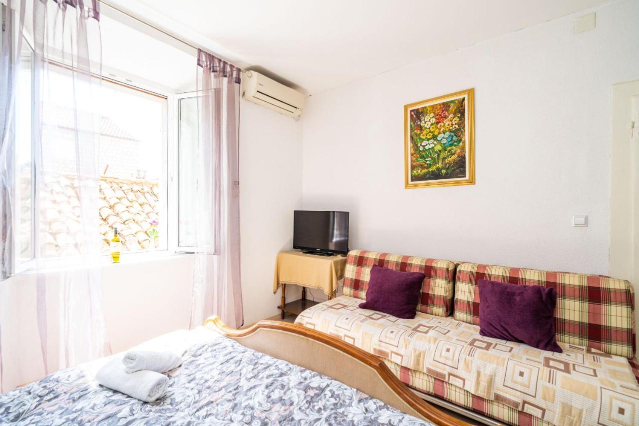 Deluxe Rooms With A Terrace View At Old City Gate Дубровник Экстерьер фото